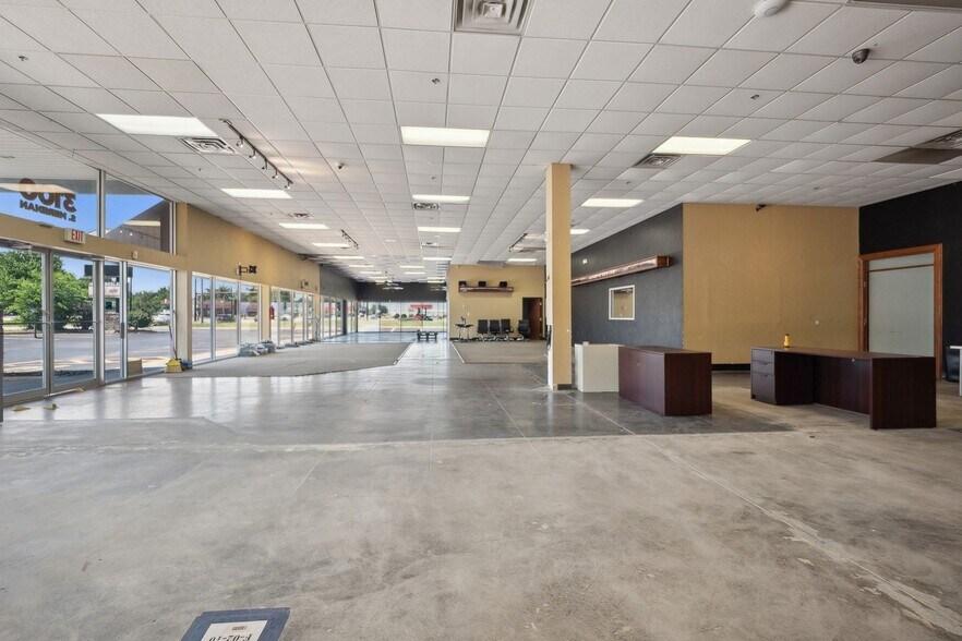 More Photos Of 3100 S Meridian Ave, Oklahoma City Manufacturing For Sale