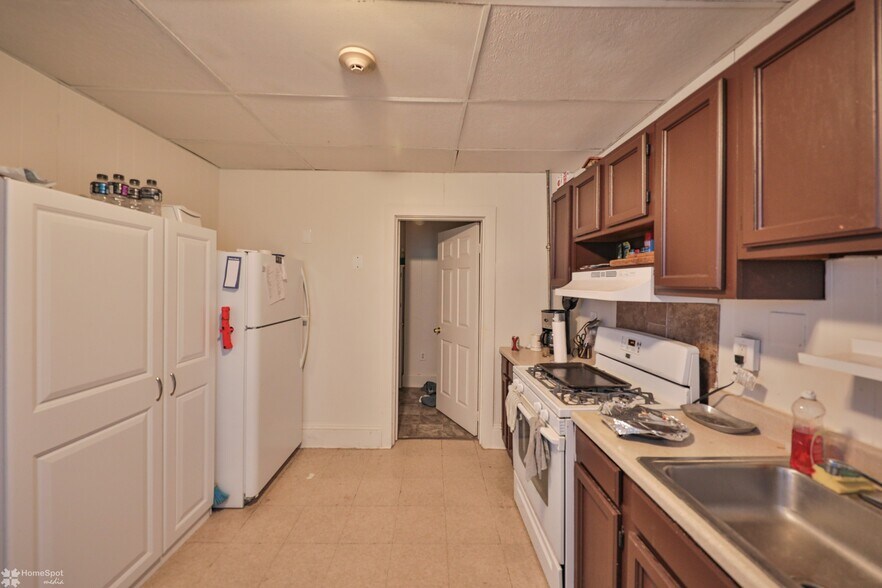 More Photos Of 801 W Berwick St, Easton Apartments For Sale
