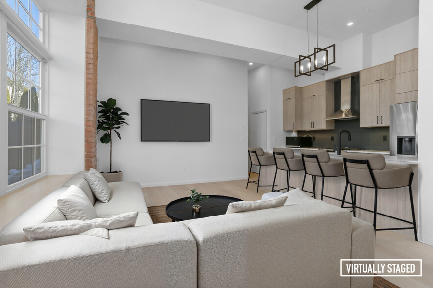 More Photos Of 63 Church St, Greenwich Apartments For Sale