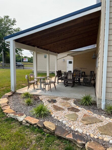 More Photos Of 2728 Augustine Herman Hwy, Chesapeake City Freestanding For Sale