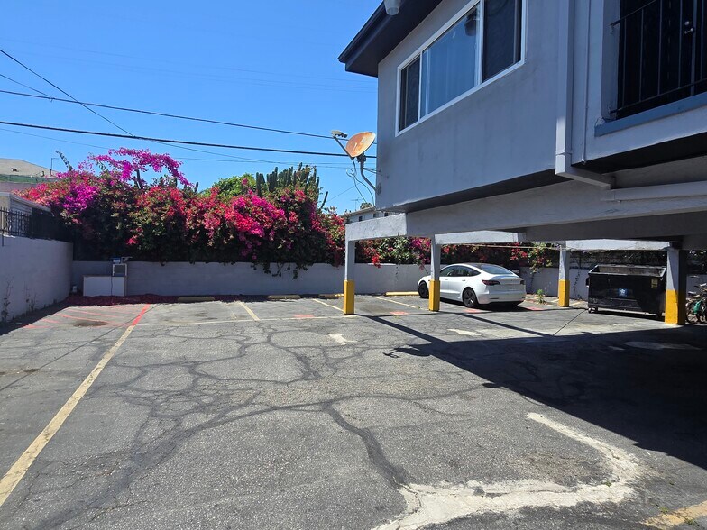 More Photos Of 6121 Crenshaw Blvd, Los Angeles Apartments For Sale