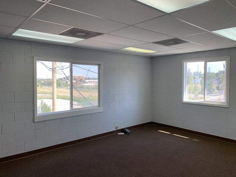 More Photos Of 1355 Harlan St, Lakewood Light Manufacturing For Lease