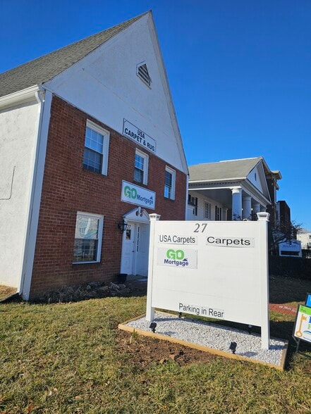 More Photos Of 27 S Royal Ave, Front Royal Medical For Lease