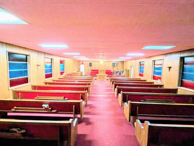 More Photos Of 802 E Baltimore Blvd, Flint Specialty For Sale