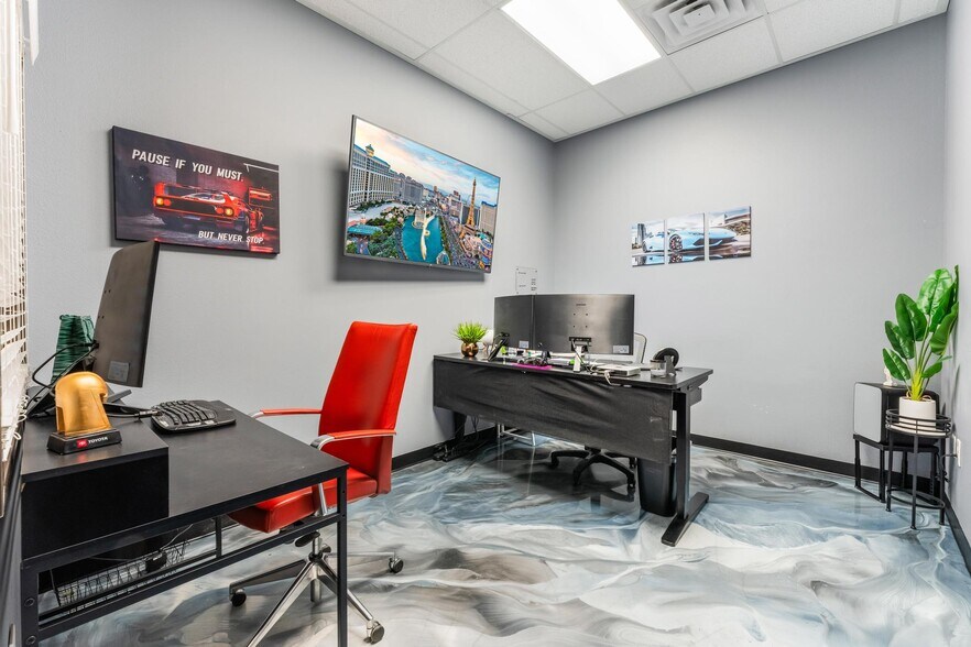 More Photos Of 6230 McLeod Dr, Las Vegas Office For Sale