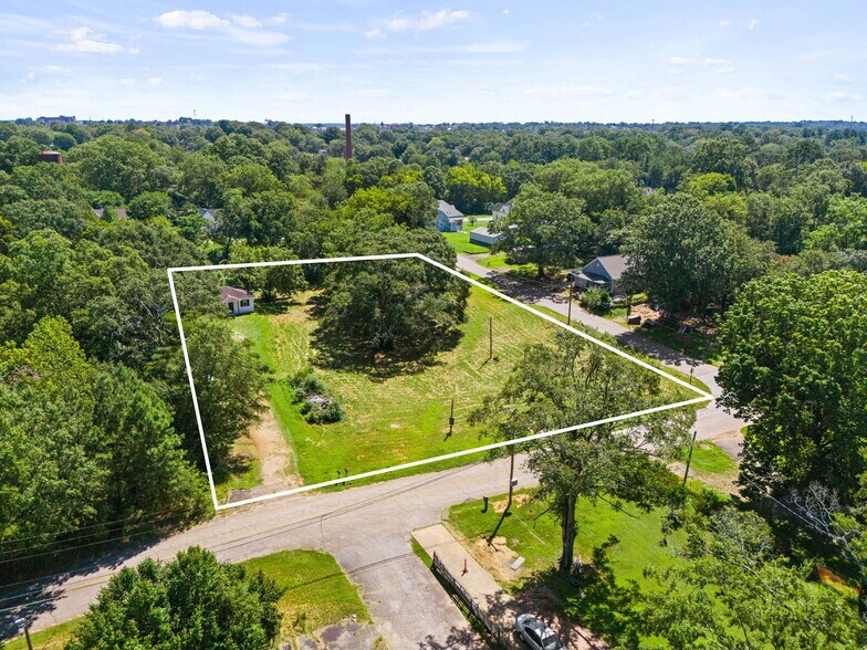 More Photos Of 1204 Evergreen St, Anderson Apartments For Sale