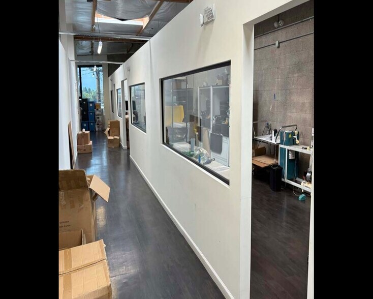 More Photos Of 11869 Teale St, Playa Vista Flex For Sale