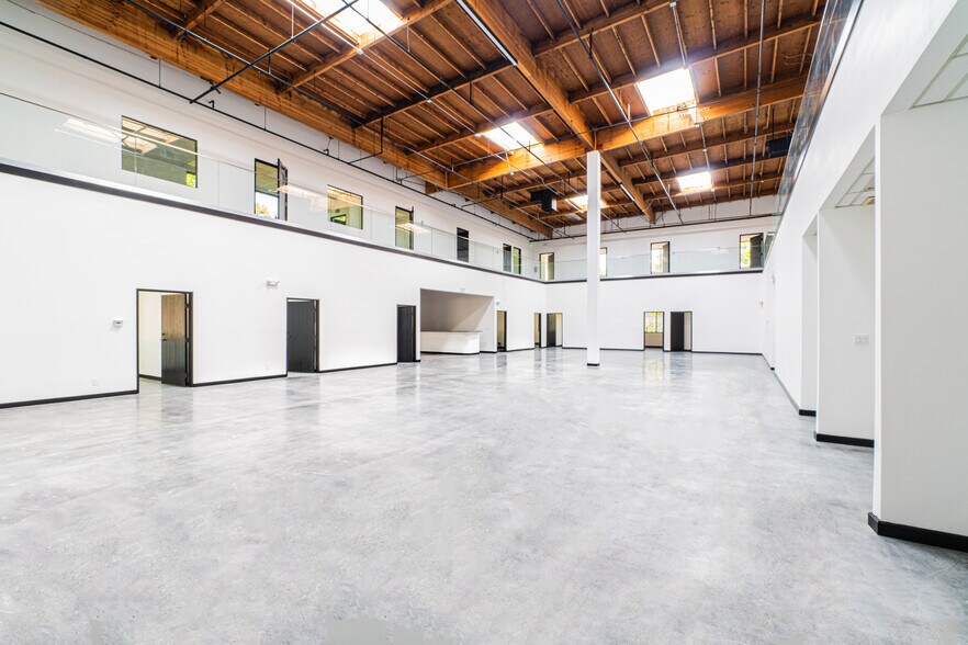 More Photos Of 19560 S Rancho Way, Rancho Dominguez Distribution For Sale