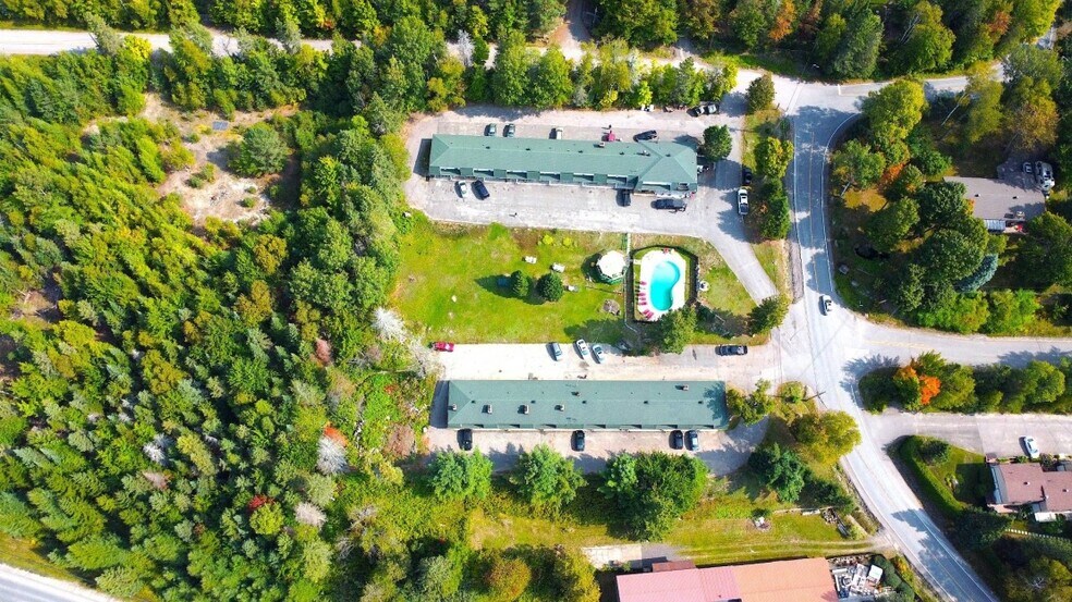 Primary Photo Of 280 Rue Séraphin, Sainte-adele Hotel For Sale