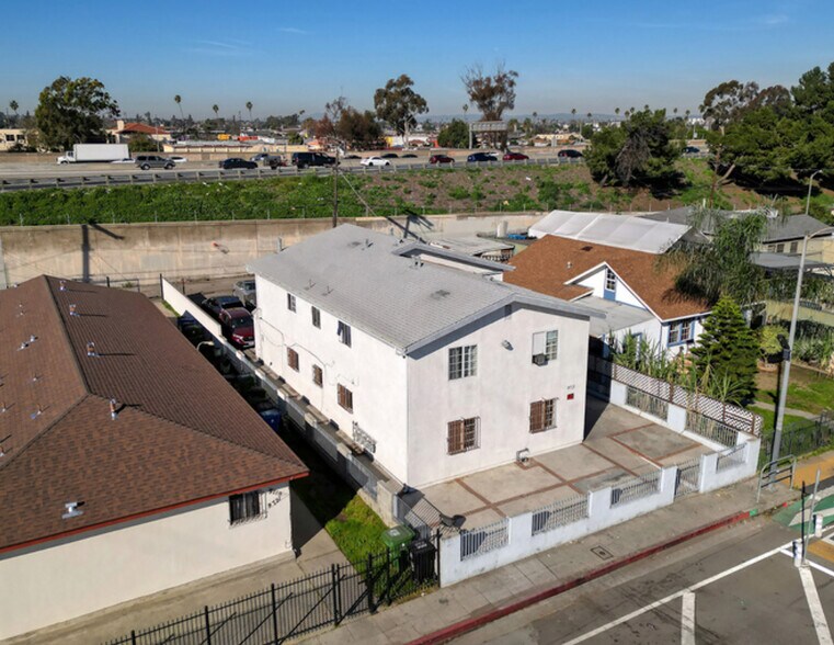 More Photos Of 9715 S Broadway, Los Angeles Multifamily For Sale