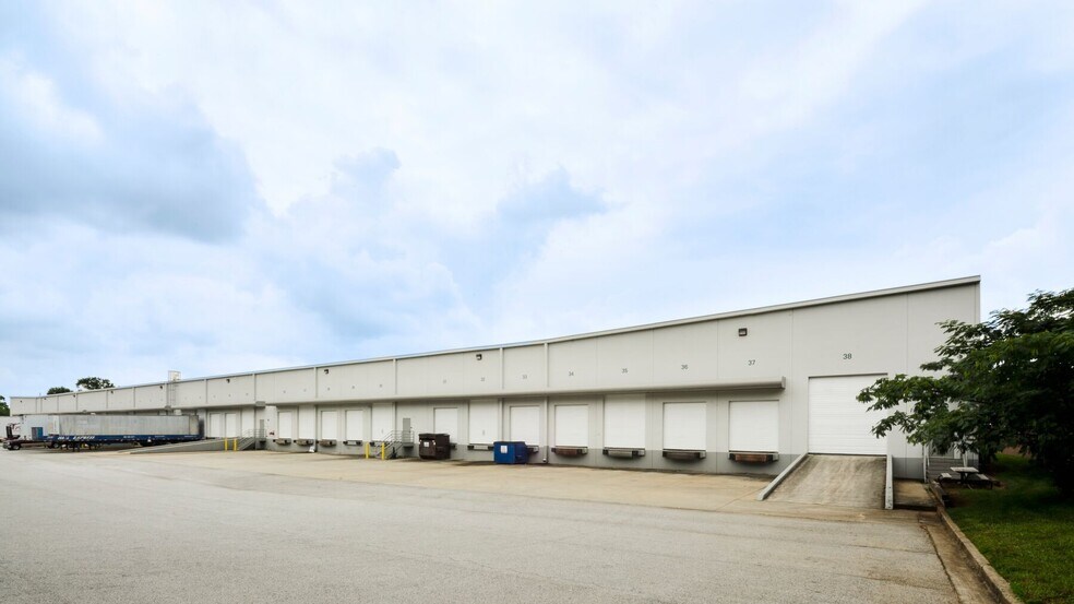 More Photos Of 540 Airport South Pky, Atlanta Unknown For Lease