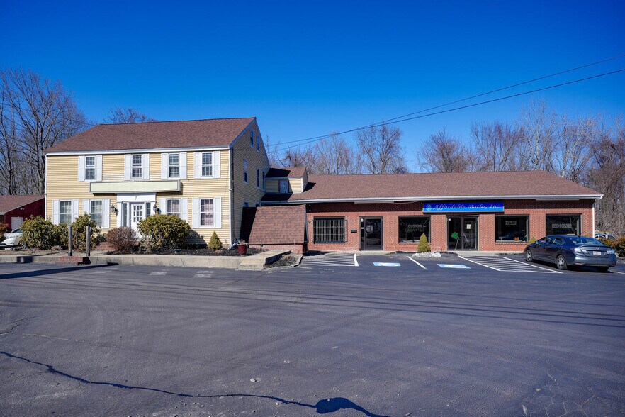 Primary Photo Of 7 Belmont St, Northborough Freestanding For Sale