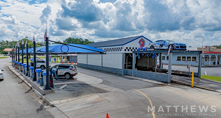 Primary Photo Of 801 E Alice St, Bainbridge Carwash For Sale