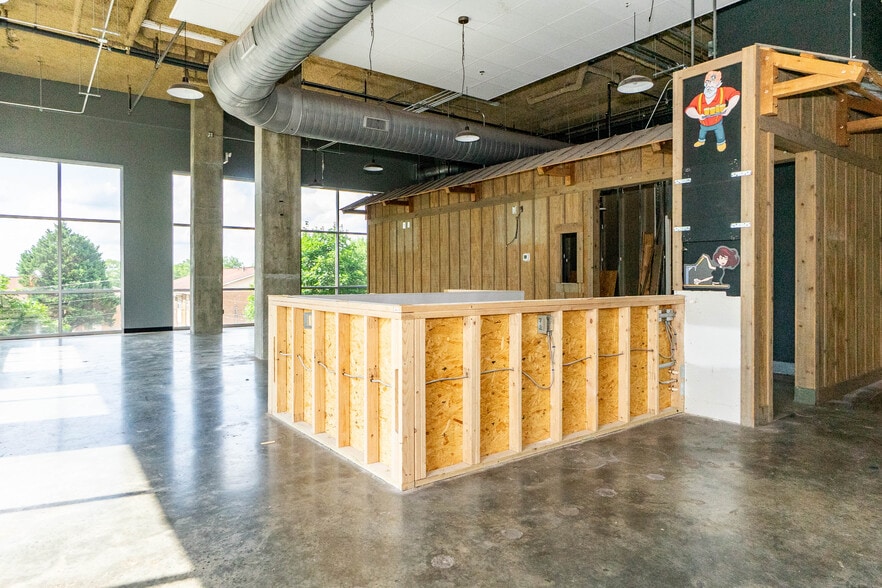 More Photos Of 165 E Dougherty St, Athens Apartments For Lease