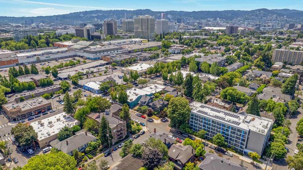 More Photos Of 1804 NE 14th Ave, Portland Apartments For Sale