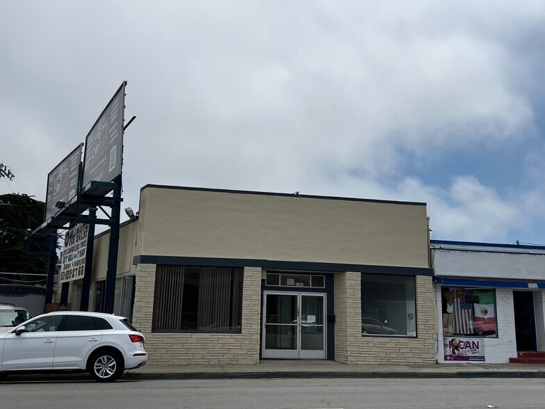 More Photos Of 1280 Fremont Blvd, Seaside Storefront For Lease