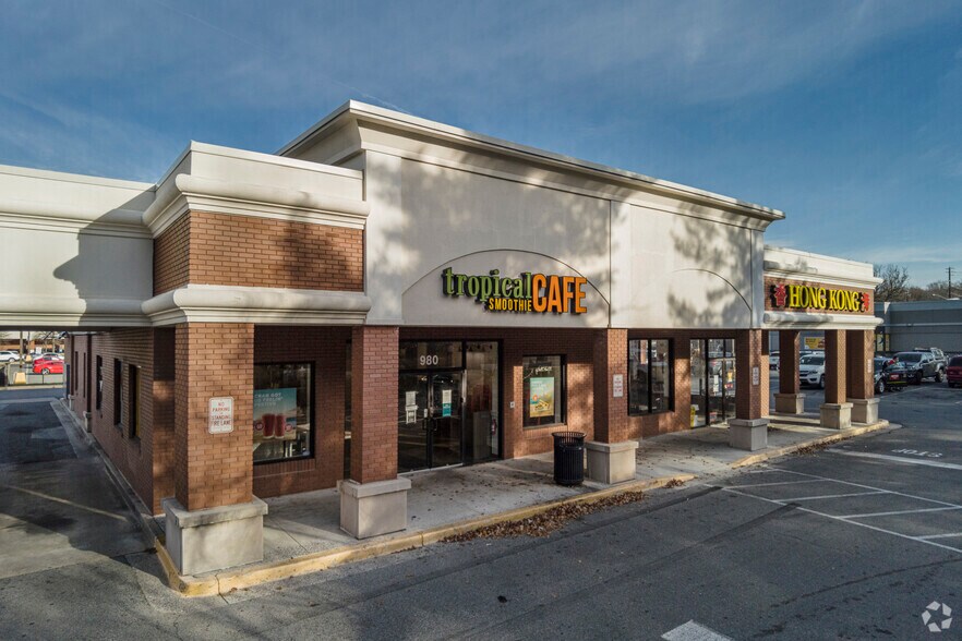 More Photos Of 1 Swan Creek Rd, Fort Washington Unknown For Lease