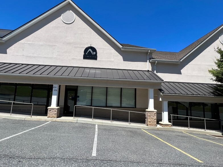 More Photos Of 430 Cedarville Rd, Easton Storefront For Lease