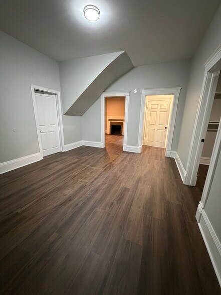 More Photos Of 903 New Bern Ave, Raleigh Office Residential For Lease