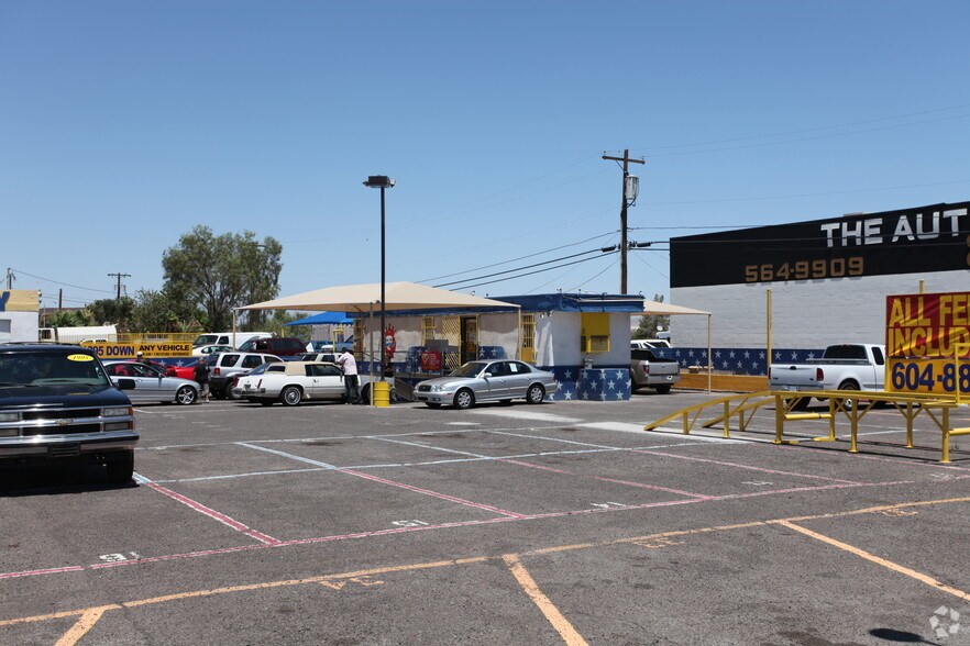 More Photos Of 1708 N Boulder Hwy, Henderson General Retail For Sale
