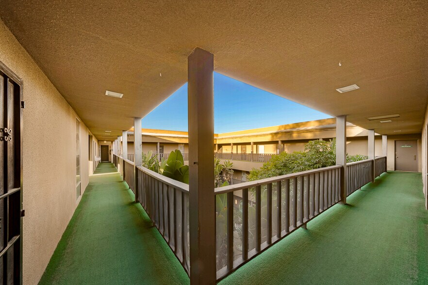 More Photos Of 815 3rd Ave, Chula Vista Office For Sale