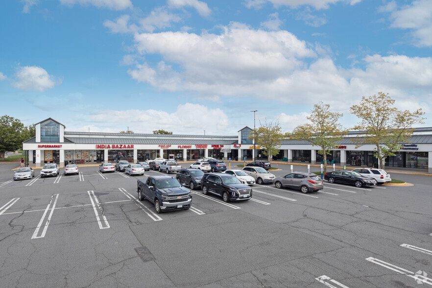 Primary Photo Of 13957-13991 Metrotech Dr, Chantilly Freestanding For Lease