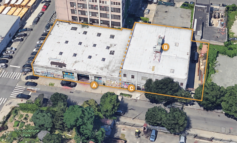 More Photos Of 100 Hinsdale St, Brooklyn Warehouse For Lease
