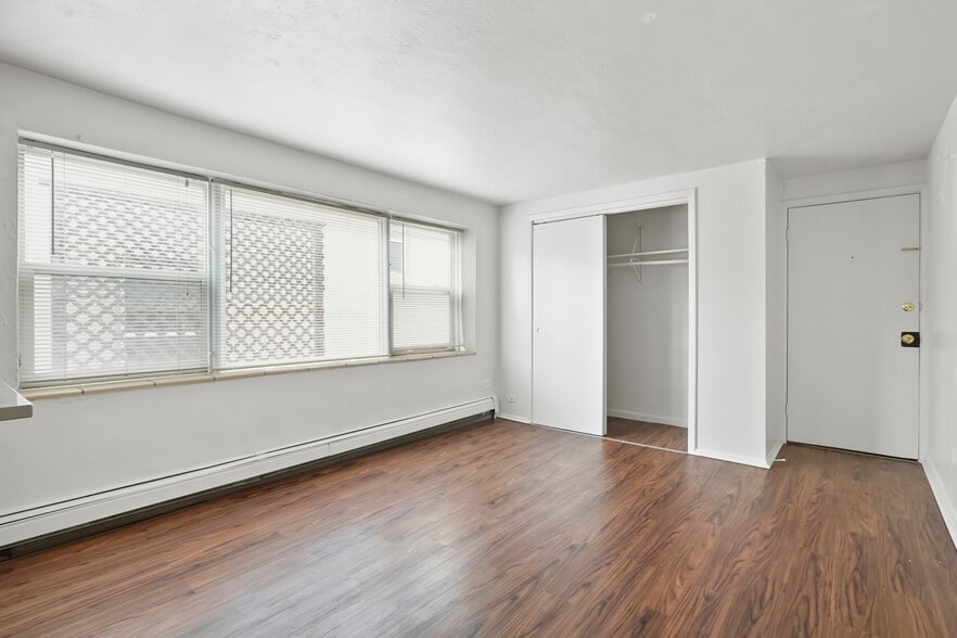 More Photos Of 80 S Washington St, Denver Apartments For Sale