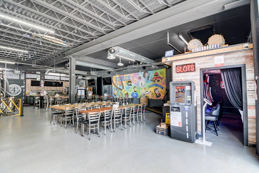 More Photos Of 1234 W Cerro Gordo St, Decatur Restaurant For Sale