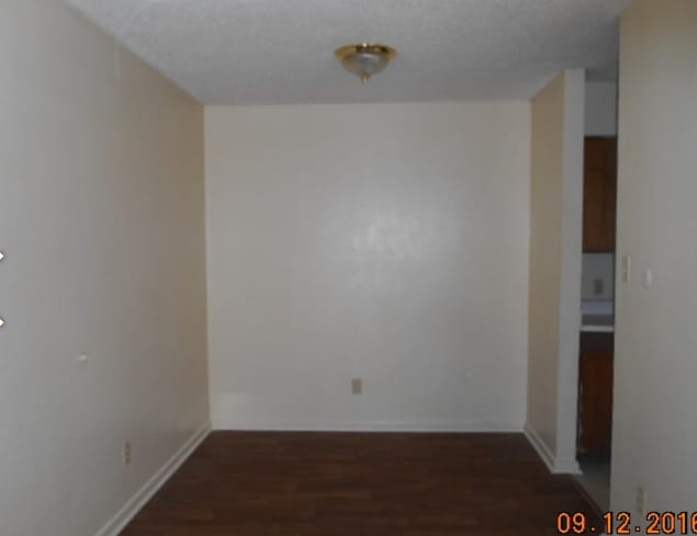 More Photos Of 511 Blake St, Texarkana Apartments For Sale
