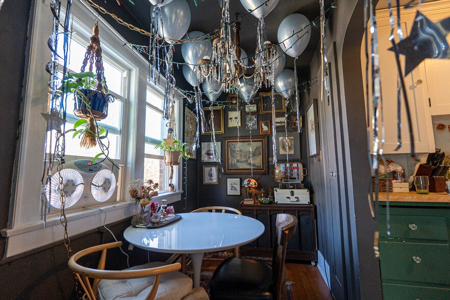 More Photos Of , Tacoma Multifamily For Sale