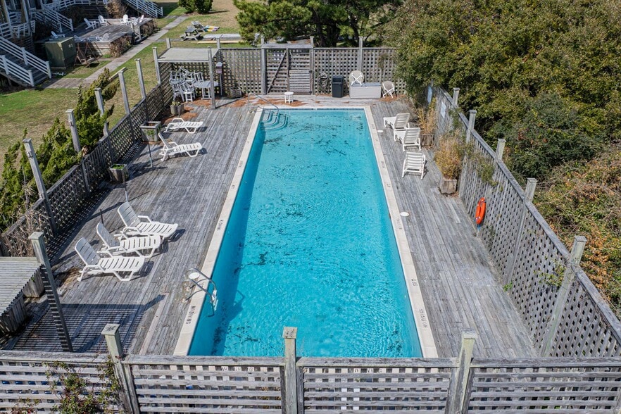 More Photos Of 6715 S Croatan Hwy, Nags Head Hotel For Sale
