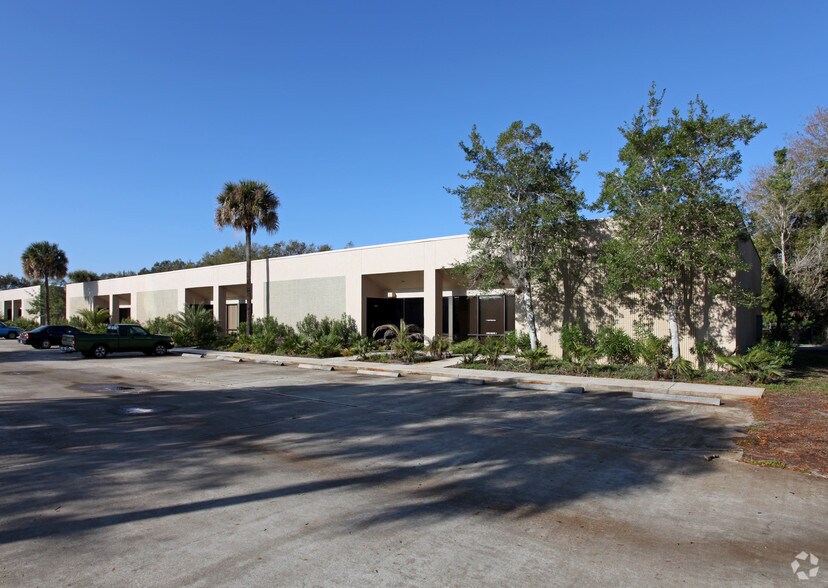 Primary Photo Of 1425-1431 Chaffee Dr, Titusville Light Manufacturing For Lease