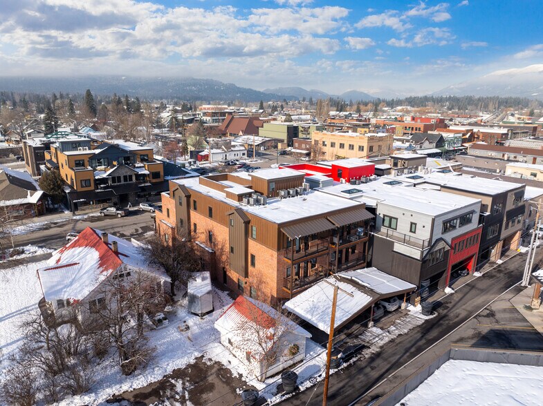 More Photos Of 325 Central Ave, Whitefish Storefront Retail Office For Sale