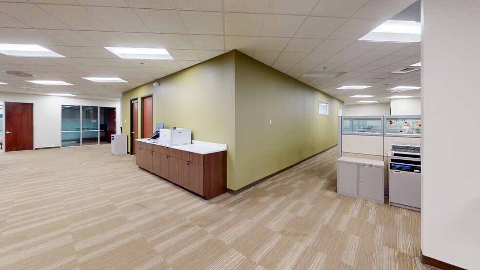 More Photos Of 5441 Kietzke Ln, Reno Office For Sale