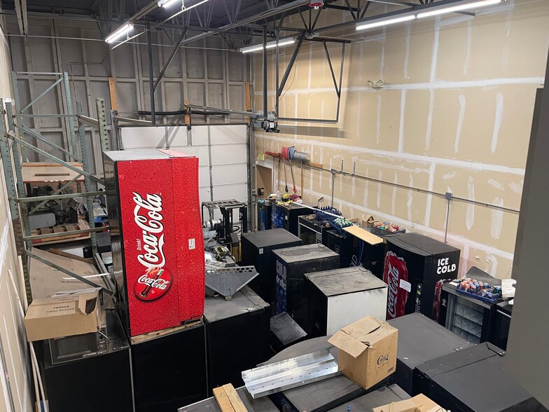 More Photos Of 4475 W 58th Ave, Arvada Light Distribution For Sale