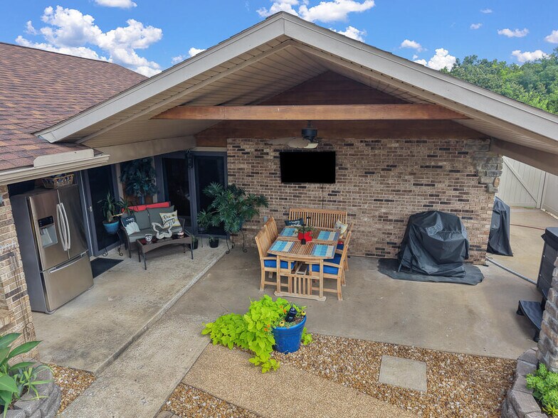 More Photos Of 19824 State Highway 112, Cassville Apartments For Sale