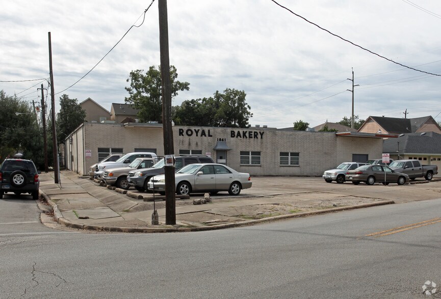 Primary Photo Of 1841 Fairview St, Houston Manufacturing For Sale
