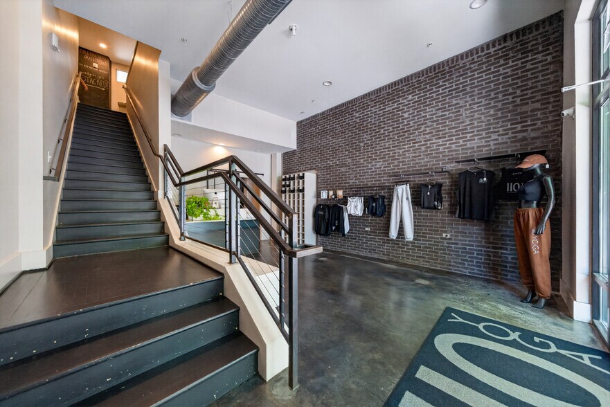 More Photos Of 444 S Blount St, Raleigh Apartments For Sale