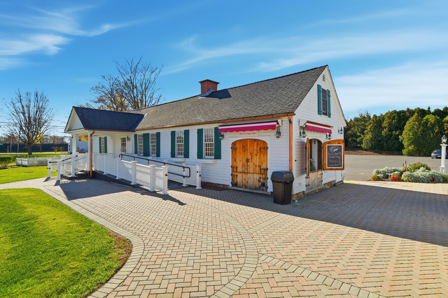 More Photos Of 219 South St, Bernardston Restaurant For Sale