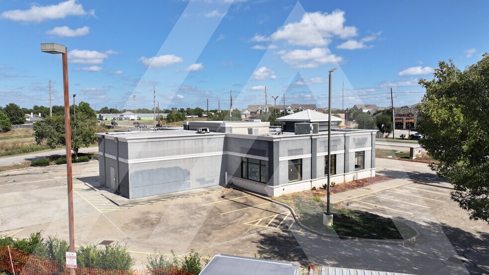 More Photos Of 7019 Barker Cypress Rd, Cypress Restaurant For Lease