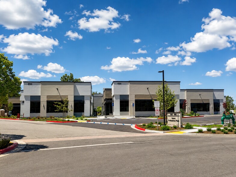 More Photos Of 850 Patriot Dr, Moorpark Unknown For Lease