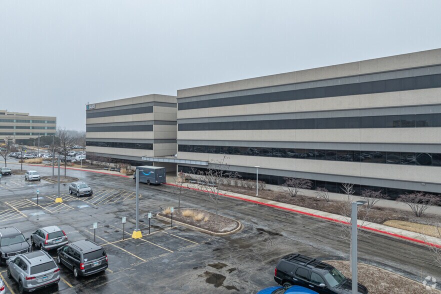 More Photos Of 1100 E Warrenville Rd, Naperville Unknown For Lease