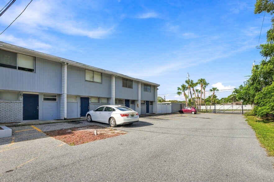 More Photos Of 1010 N Fiske Blvd, Cocoa Apartments For Sale