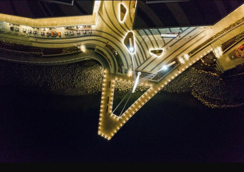 More Photos Of 800 W Fourth Plain Blvd, Vancouver General Retail For Lease