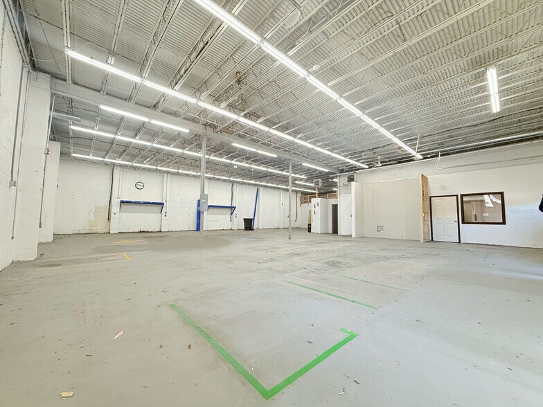More Photos Of 22665 Van Wert Ln, Leonardtown Industrial For Lease