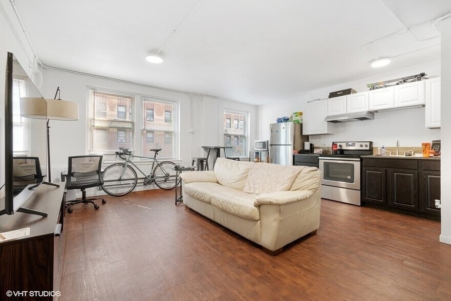 More Photos Of 7270 S South Shore Dr, Chicago Apartments For Sale