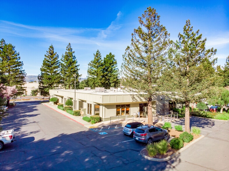 More Photos Of 1700 Soscol Ave, Napa Unknown For Lease