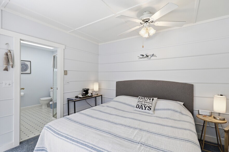 More Photos Of 7001 Savona Access Rd, Thompson-Nicola Hotel For Sale