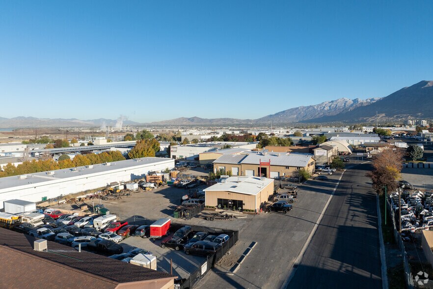 More Photos Of 899 Industrial Park Rd, Orem Auto Repair For Sale
